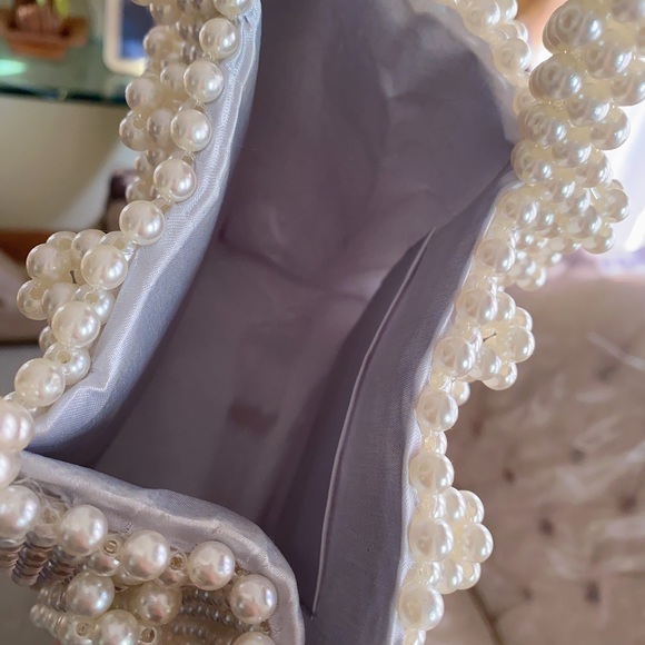 Pearl hand beaded bag - not shrimps !! - Picture 7 of 9